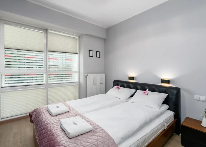 Apartment Towarowa By Renters Poznan