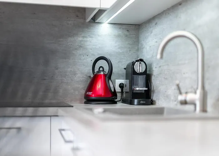 Towarowa By Renters * Poznan